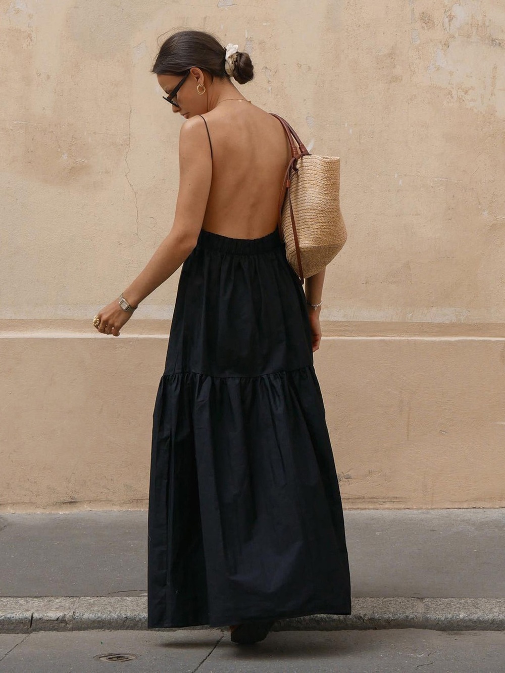 Commense Black Backless Tiered Maxi Dress